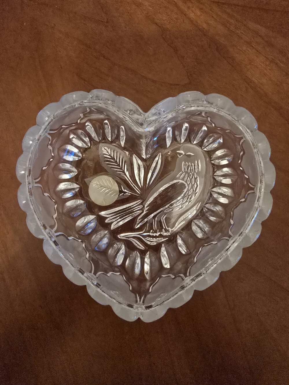 Hofbauer Byrdes 24% Lead Crystal Heart-Shaped Trinket Dish